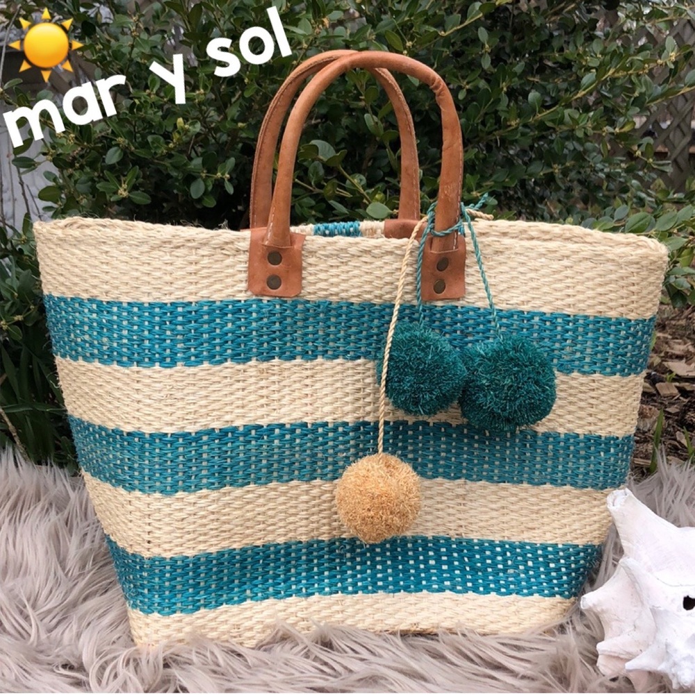 Handmade mar y sol Tote Bag-Open Top Detail-Pom Pom Charms-Leather/Sisal Fiber
